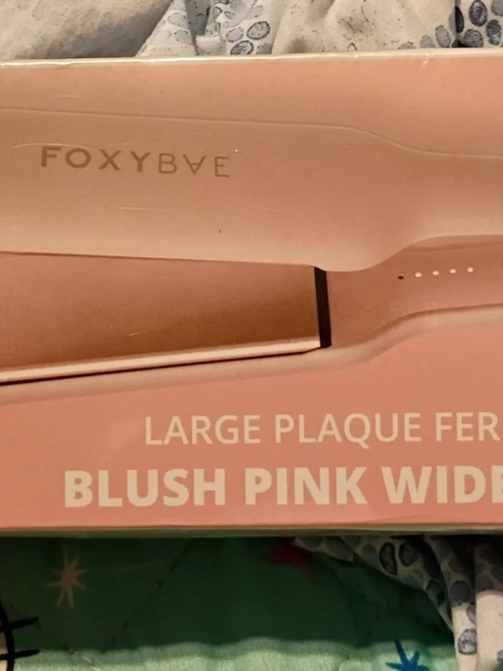 Foxybae large flat iron straighter pink